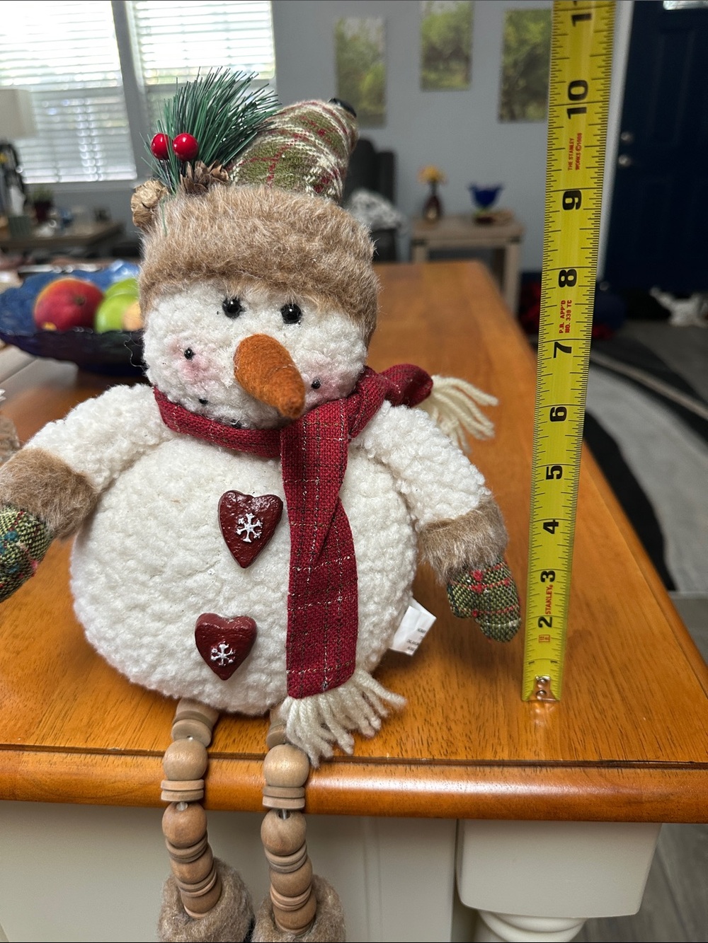 Christmas sitting snowman w/ hat, mittens& black boots. Wood legs. Wool body. - Picture 6 of 7